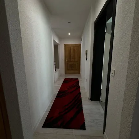 Apartament Kumalic *